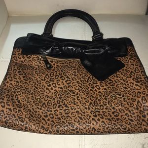⬇️ REDUCED PRICE!⬇️Jessica Simpson shoulder bag